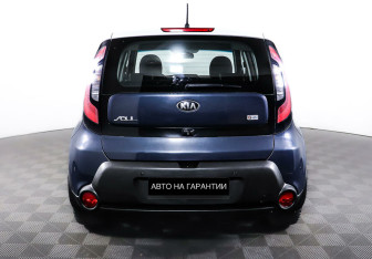 Подержанный автомобиль Kia Soul 2016 года (6 фото)