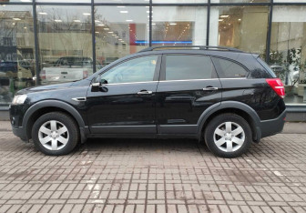 Подержанный автомобиль Chevrolet Captiva 2013 года (5 фото)