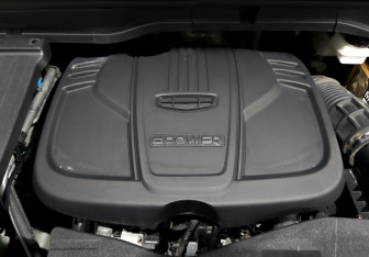 Подержанный автомобиль Geely Coolray 2022 года (9 фото)