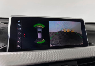 Подержанный автомобиль BMW X2 2021 года (18 фото)