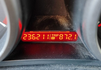 Подержанный автомобиль Mazda 3 Sedan 2011 года (17 фото)