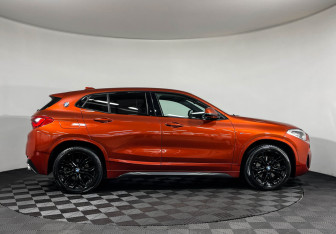 Подержанный автомобиль BMW X2 2018 года (6 фото)