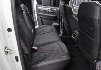 Подержанный автомобиль JAC T9 2025 года (13 фото)