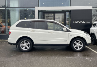 Подержанный автомобиль SsangYong Kyron 2012 года (4 фото)