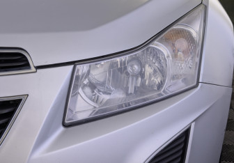 Подержанный автомобиль Chevrolet Cruze Hatchback 2015 года (11 фото)