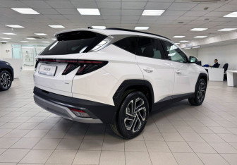 Новый Hyundai Tucson 2025 (4 фото)