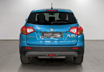 Подержанный автомобиль Suzuki Vitara 2018 года (6 фото)