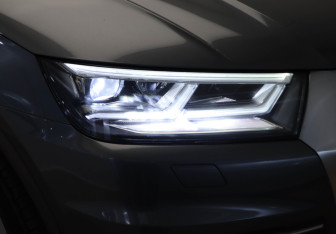 Подержанный автомобиль Audi Q5 2018 года (29 фото)
