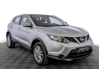 Подержанный автомобиль Nissan Qashqai 2018 года (3 фото)