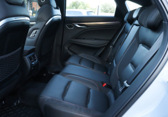Подержанный автомобиль Geely Tugella 2023 года (37 фото)