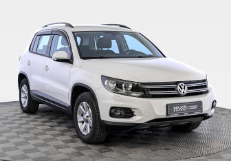Подержанный автомобиль Volkswagen Tiguan 2013 года (3 фото)