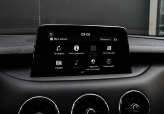 Подержанный автомобиль Kia Stinger 2019 года (27 фото)