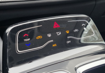 Подержанный автомобиль JAC JS6 2023 года (14 фото)