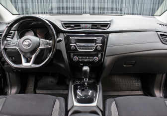 Подержанный автомобиль Nissan Qashqai 2020 года (11 фото)