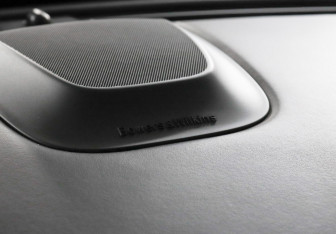 Подержанный автомобиль Jaguar XF Sedan 2011 года (11 фото)