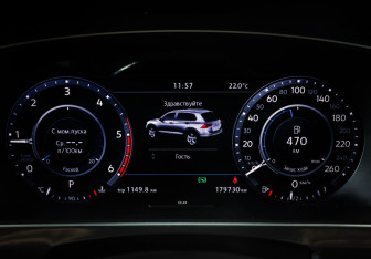 Подержанный автомобиль Volkswagen Tiguan 2017 года (15 фото)