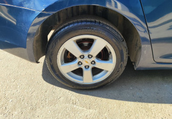 Подержанный автомобиль Chevrolet Cruze Sedan 2011 года (12 фото)