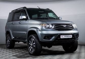 Подержанный автомобиль УАЗ Patriot 2016 года (3 фото)