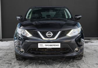 Подержанный автомобиль Nissan Qashqai 2018 года (2 фото)