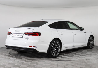 Подержанный автомобиль Audi A5 Liftback 2019 года (5 фото)