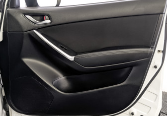 Подержанный автомобиль Mazda CX-5 2015 года (25 фото)