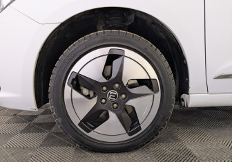 Подержанный автомобиль Evolute i-PRO 2023 года (12 фото)