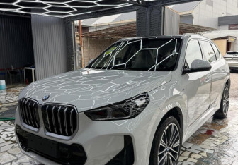 Новый BMW X1 2025 (5 фото)