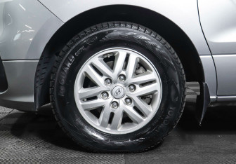 Подержанный автомобиль Hyundai Grand Starex 2018 года (8 фото)