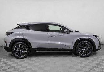 Подержанный автомобиль Changan UNI-T 2023 года (4 фото)