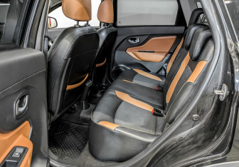 Подержанный автомобиль LADA (ВАЗ) XRAY 2019 года (13 фото)