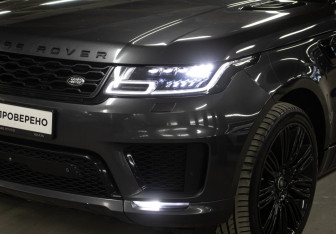 Подержанный автомобиль Land Rover Range Rover Sport 2020 года (27 фото)
