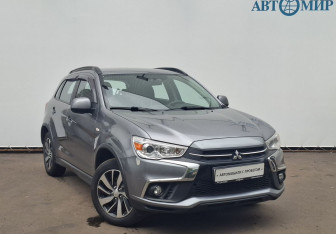Подержанный автомобиль Mitsubishi ASX 2018 года (3 фото)