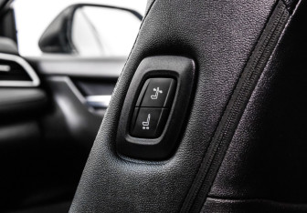 Подержанный автомобиль Toyota Camry Sedan 2022 года (15 фото)