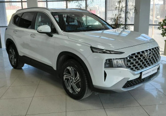 Подержанный автомобиль Hyundai Santa Fe 2020 года (3 фото)
