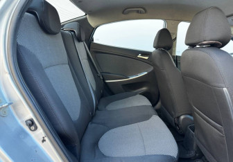 Подержанный автомобиль Hyundai Solaris Sedan 2013 года (11 фото)