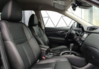 Подержанный автомобиль Nissan X-Trail 2020 года (27 фото)