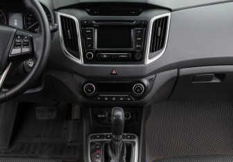 Подержанный автомобиль Hyundai Creta 2016 года (15 фото)