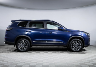 Подержанный автомобиль Chery Tiggo 8 Pro Max 2022 года (4 фото)