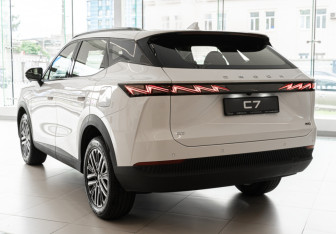 Новый Omoda C7 2026 (7 фото)