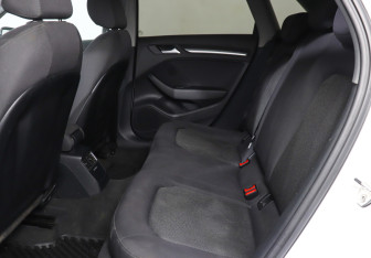 Подержанный автомобиль Audi A3 Hatchback 2016 года (10 фото)