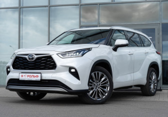 Новый Toyota Highlander 2026 (2 фото)
