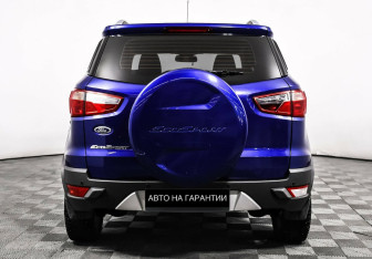 Подержанный автомобиль Ford EcoSport 2015 года (4 фото)