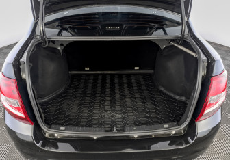 Подержанный автомобиль LADA (ВАЗ) Granta Sedan 2020 года (10 фото)