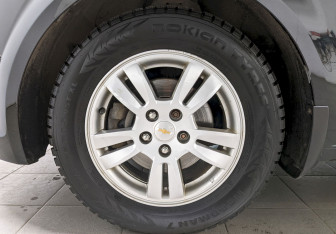 Подержанный автомобиль Chevrolet Aveo Sedan 2015 года (17 фото)