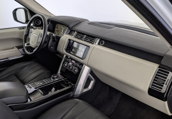 Подержанный автомобиль Land Rover Range Rover 2016 года (13 фото)