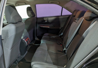Подержанный автомобиль Toyota Camry Sedan 2014 года (11 фото)