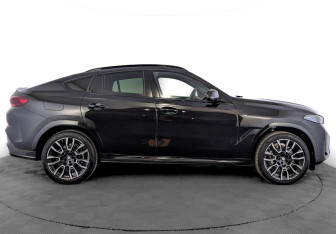 Новый BMW X6 2025 (4 фото)