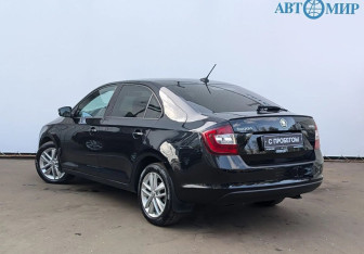 Подержанный автомобиль Skoda Rapid Liftback 2019 года (7 фото)