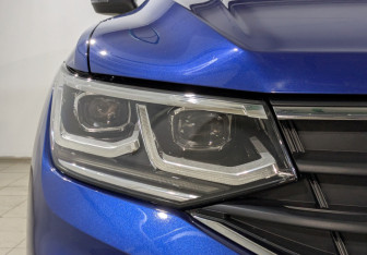Подержанный автомобиль Volkswagen Tiguan 2021 года (9 фото)