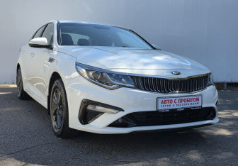 Подержанный автомобиль Kia Optima Sedan 2019 года (3 фото)